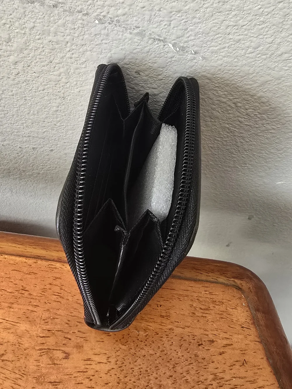 Horror Character Zip Wallet Case - Black
